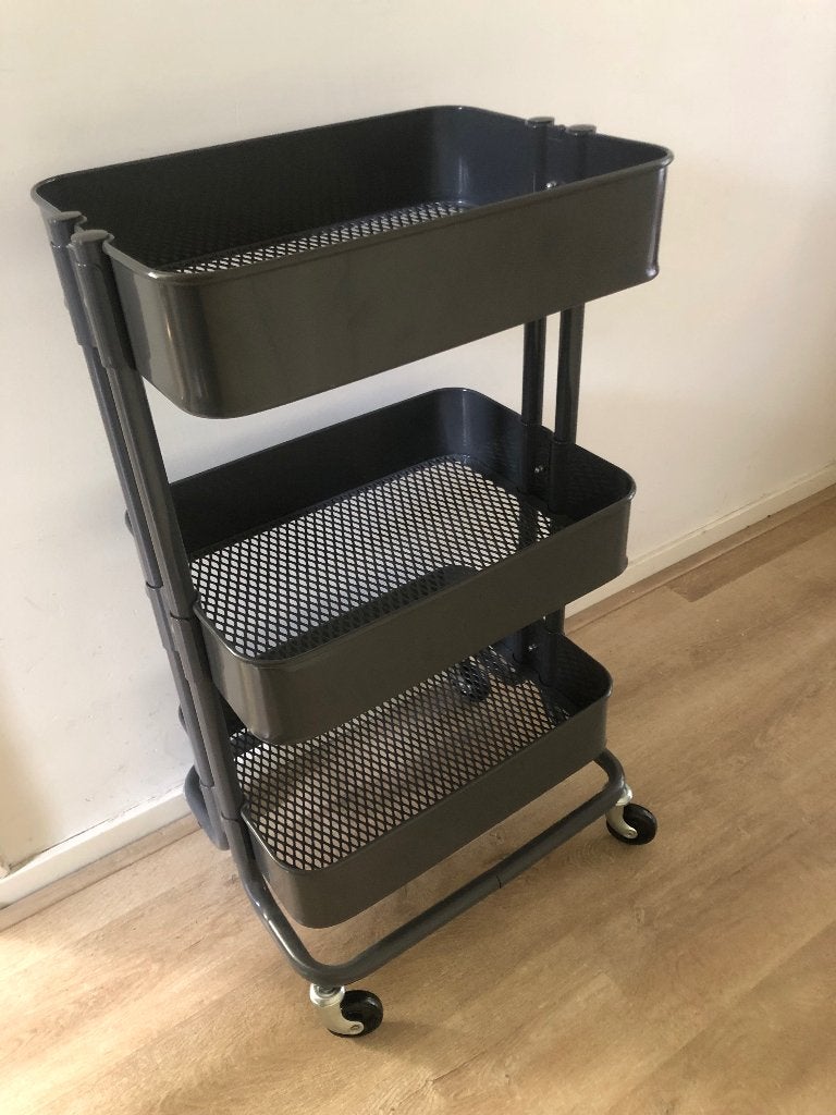 Roltafel Råskog grijs smetteloos, Ophalen, Zo goed als nieuw