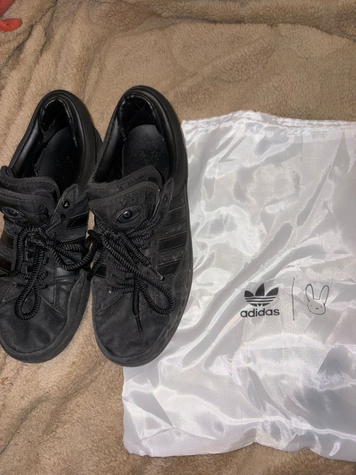 Adidas x bad bunny, Zwart, Ophalen of Verzenden, Sneakers of Gympen, Gedragen