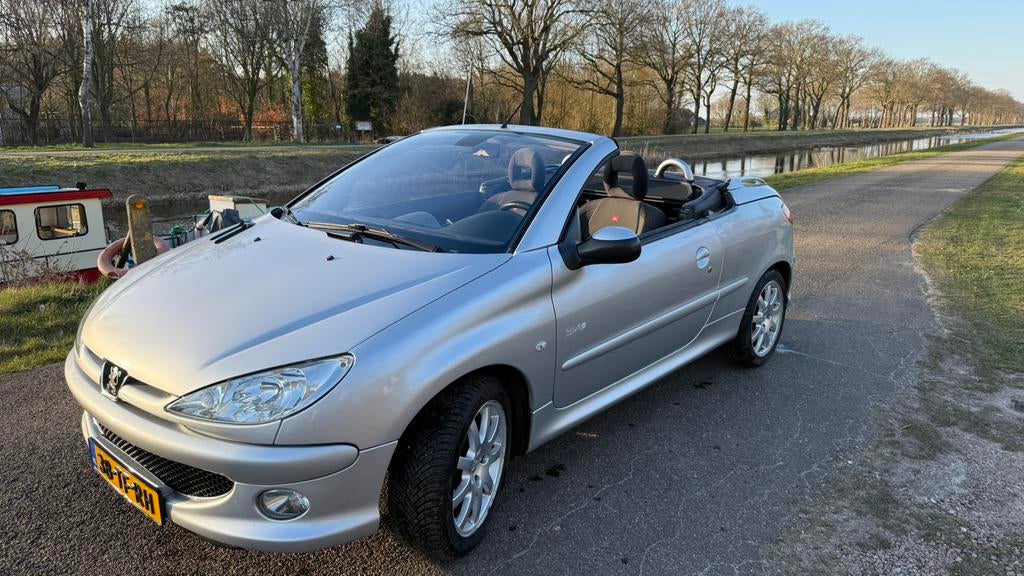 Peugeot 206cc 1.6 Quicksilver, Auto's, Peugeot, Particulier, ABS, Airbags, Airconditioning, Alarm, Boordcomputer, Centrale vergrendeling