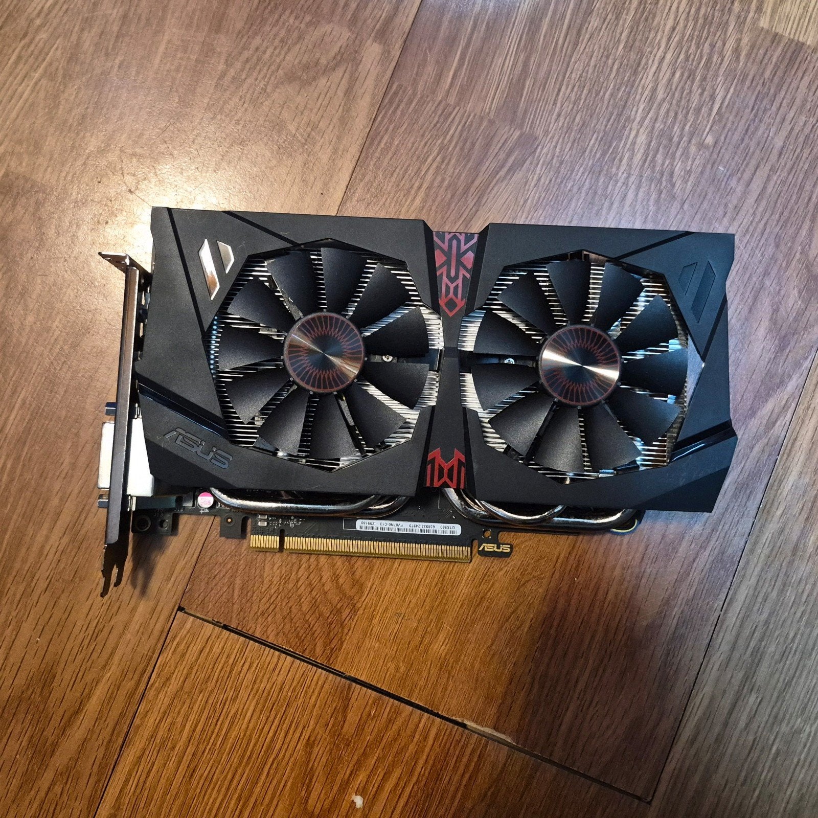 ASUS ROG Strix GeForce GTX 960 2GB, Computers en Software, Videokaarten, Ophalen of Verzenden, Gebruikt, GDDR5, PCI-Express 3