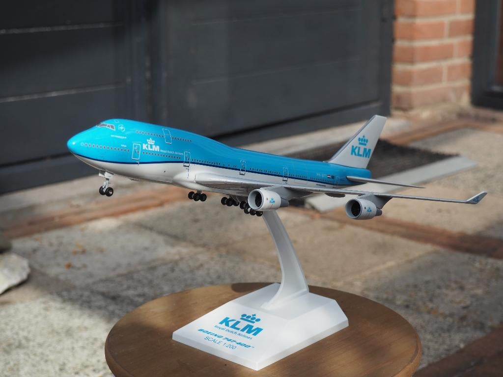 B747-400 KLM 1:200 PH-BFT, Verzamelen, Luchtvaart en Vliegtuigspotten, Ophalen of Verzenden, Nieuw, Schaalmodel