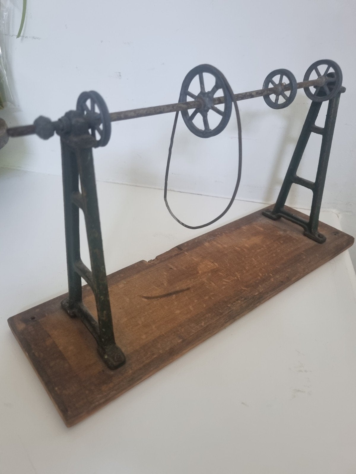 Antieke transmissie stoommachine, Ophalen