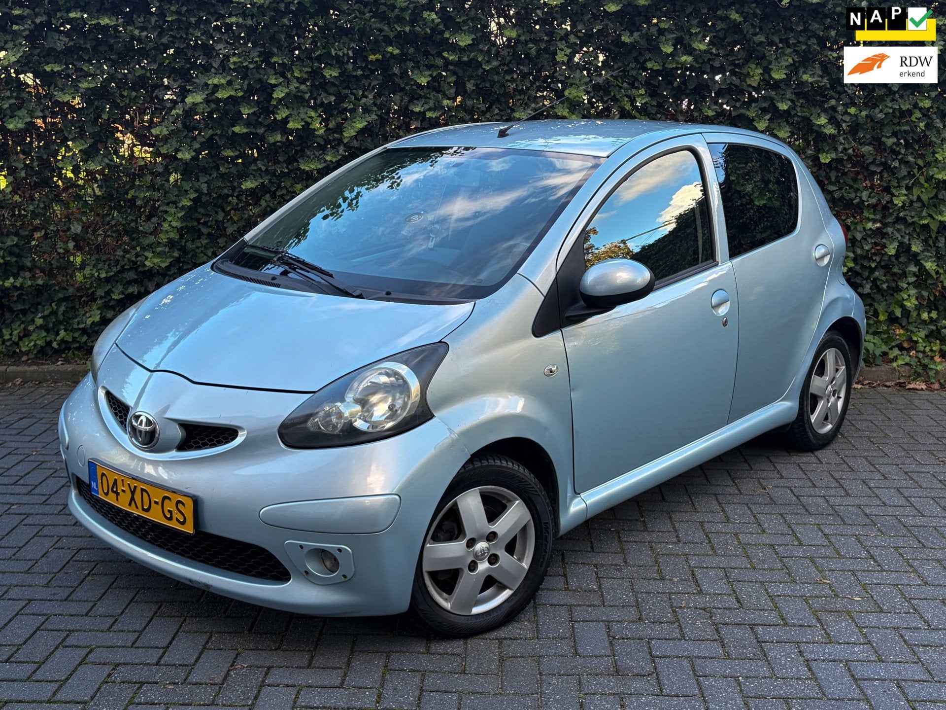 Toyota Aygo 1.0-12V | AUT Airco Carplay Elek. Pakket, Auto's, Stof, Gebruikt, 68 pk, Origineel Nederlands