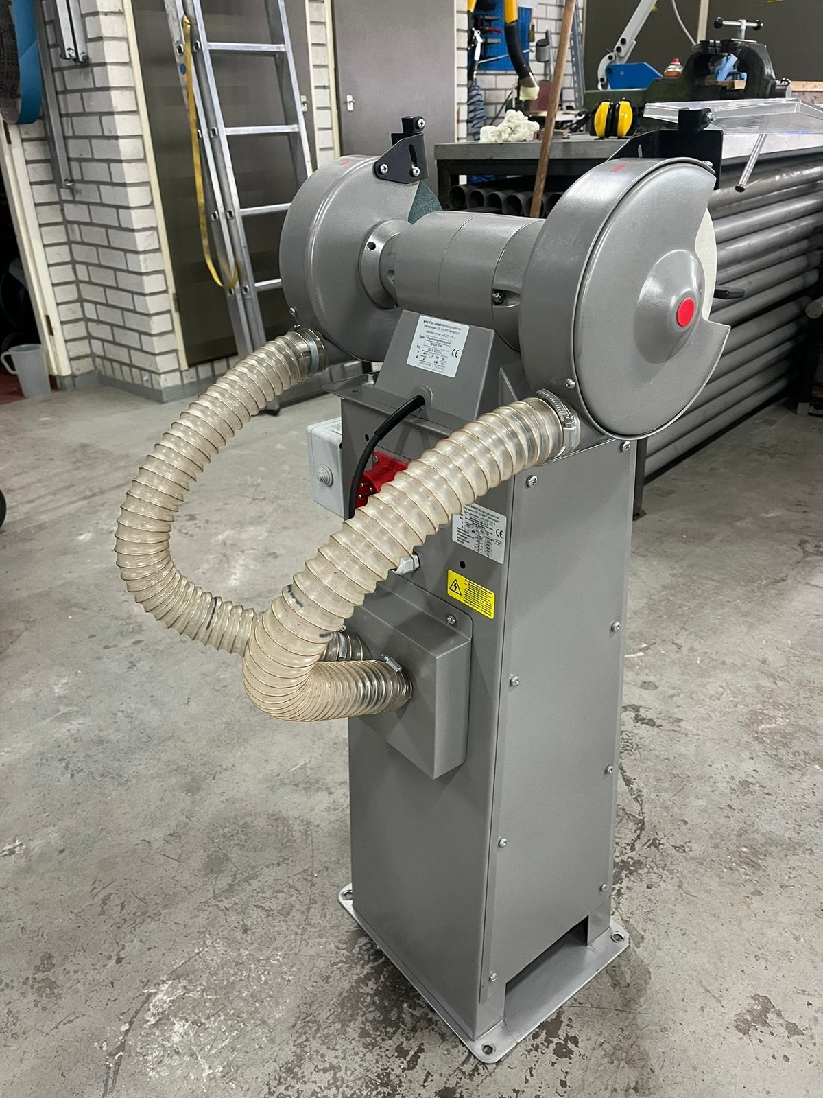 Flott TS200 SPD slijpmachine op voet met afzuiging, Ophalen, Zo goed als nieuw, 1000 watt of meer, Werkbankslijpmachine