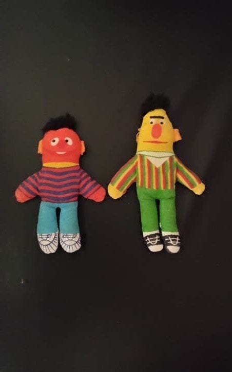 Bert en Ernie knuffels - Sesamstraat, Kinderen en Baby's, Gebruikt, Overige merken, Overige karakters, Overige typen