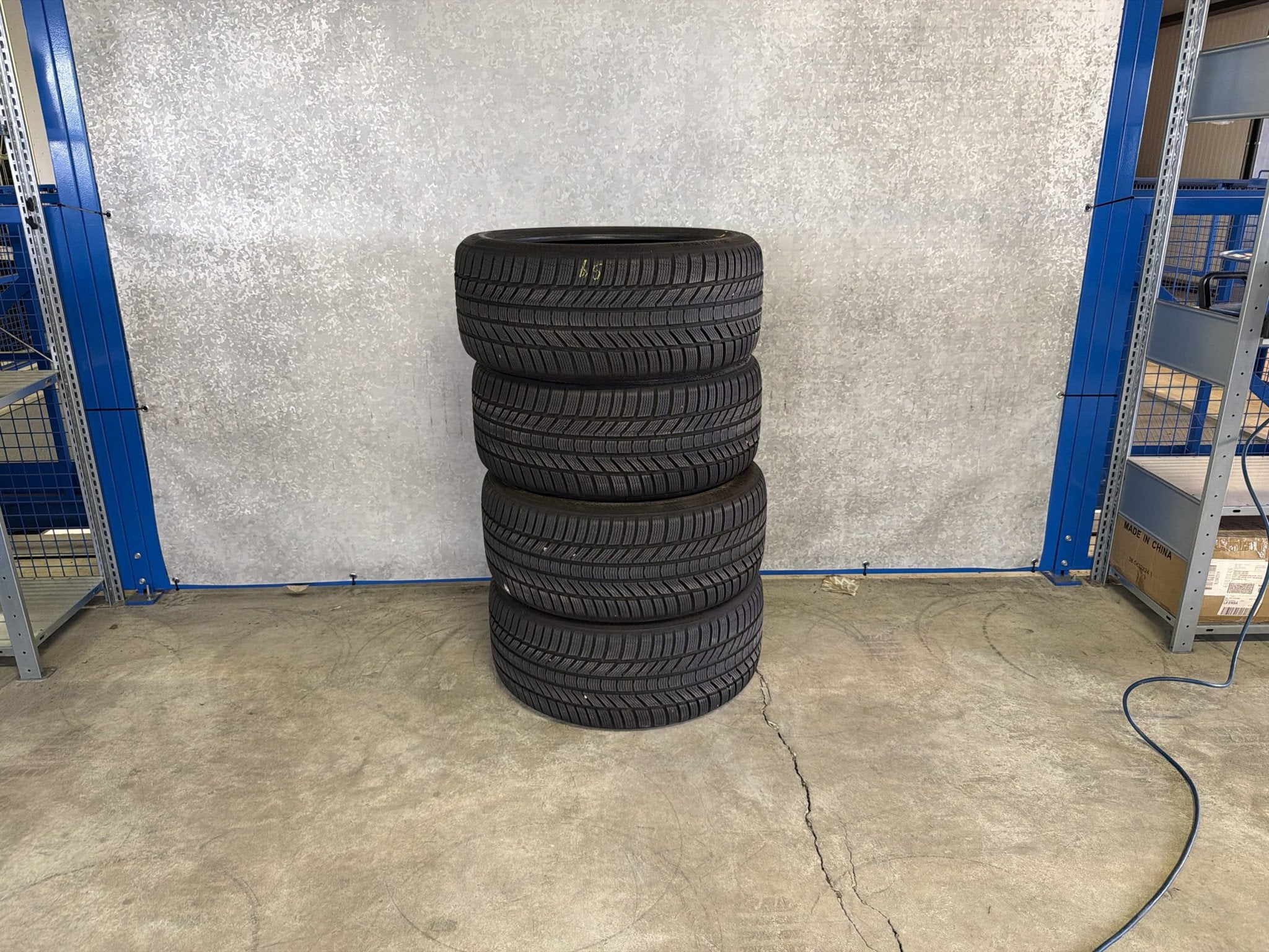 Losse banden 4x - Continental - 255 40 19, Band(en)