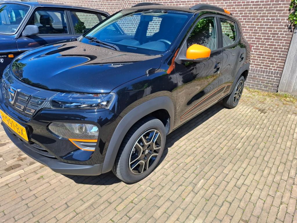 Dacia Spring Electric 45 2022 Zwart, Auto's, Dacia, Particulier, Spring, Achteruitrijcamera, Airbags, Airconditioning, Bluetooth