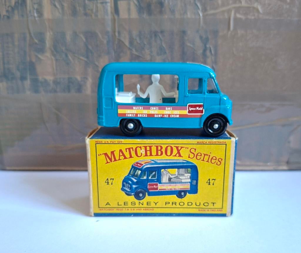 Matchbox 47 commer ice cream van, Ophalen of Verzenden, Zo goed als nieuw, Matchbox