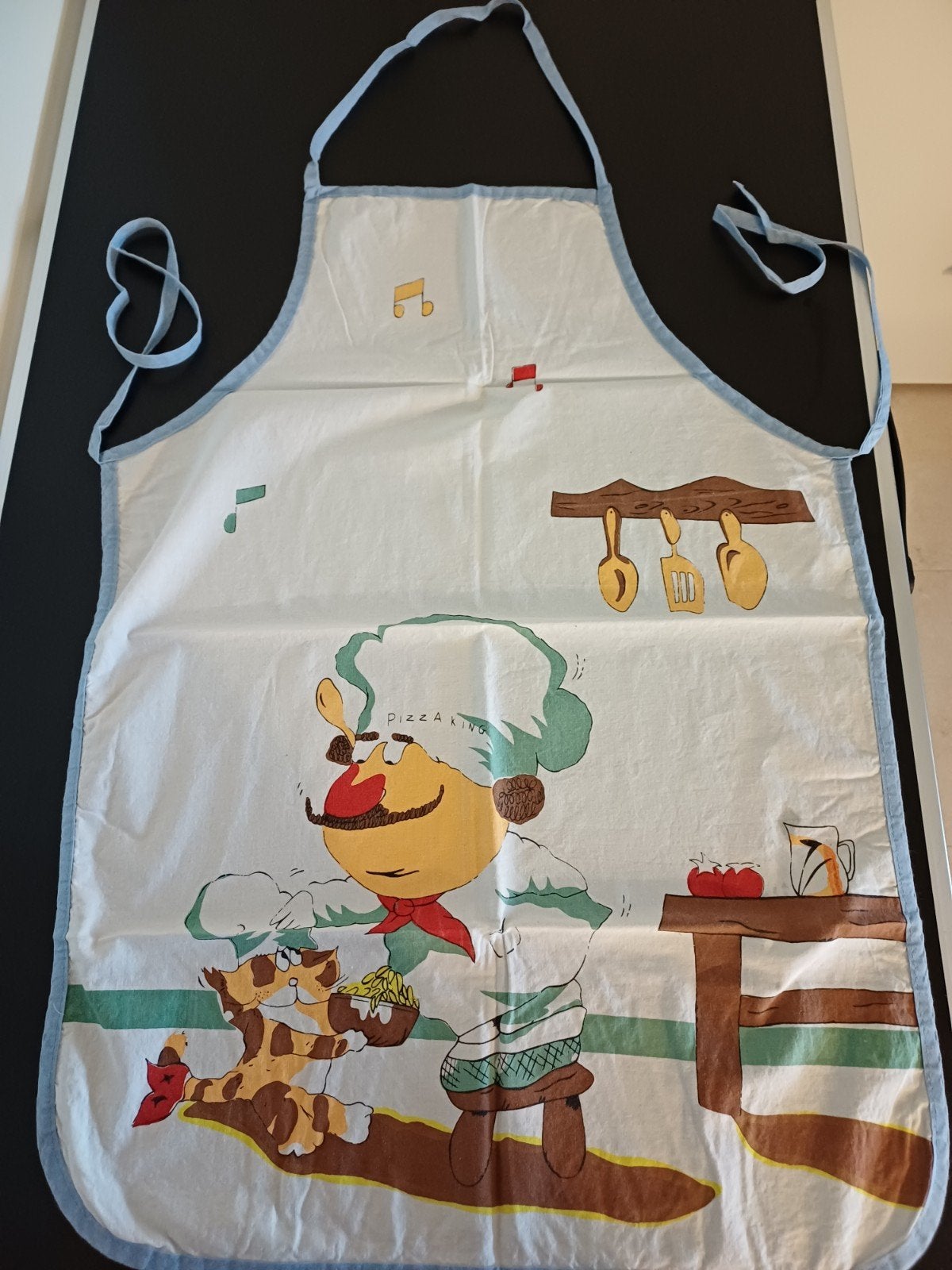 Leuk kinder schort met kok en kat - Pizza King, Overige typen, Nieuw, Ophalen of Verzenden, Meerkleurig
