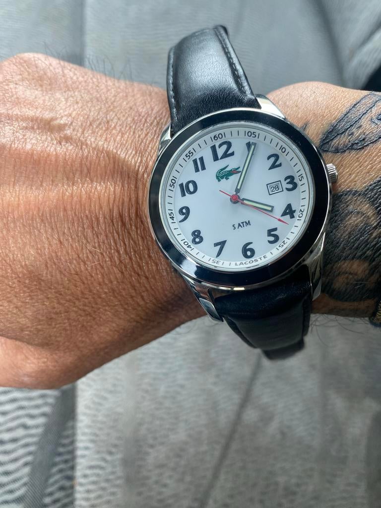Lacoste horloge - Zo goed als nieuw, Sieraden, Tassen en Uiterlijk, Horloges | Heren, Overige merken, Leer, Staal, Polshorloge