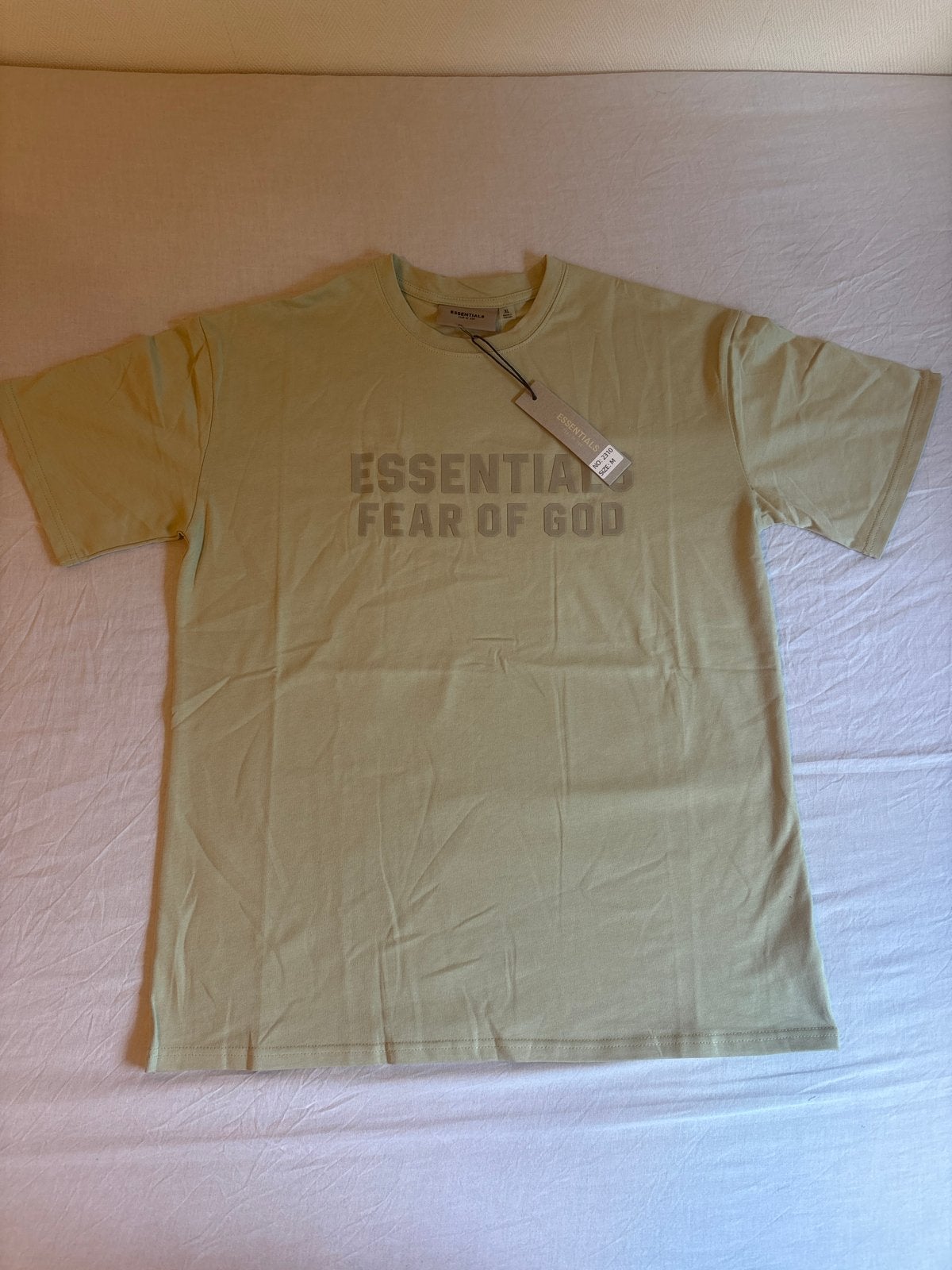 Essentials Fear of God T-shirt - Nieuw met kaartjes, Ophalen of Verzenden, Nieuw, Maat 48/50 (M), Beige