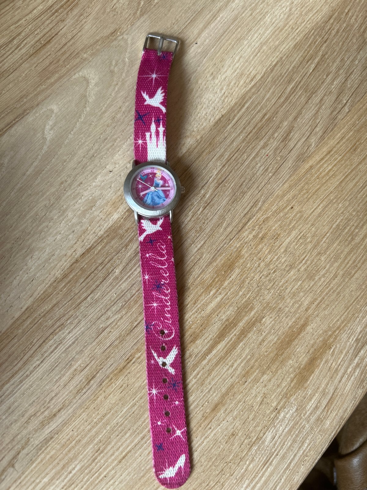 Assepoester Horloge Disney, Sieraden, Tassen en Uiterlijk, Horloges | Kinderen, Ophalen, Zo goed als nieuw, Roze, Meisje