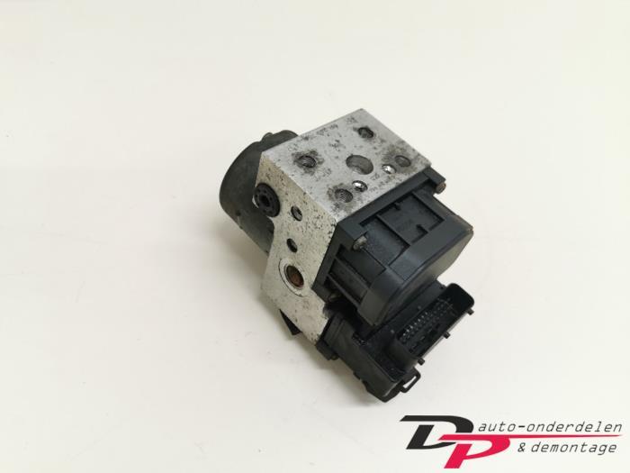ABS Pomp van een Mitsubishi Carisma, Auto-onderdelen, Gebruikt, -, -, Ophalen of Verzenden