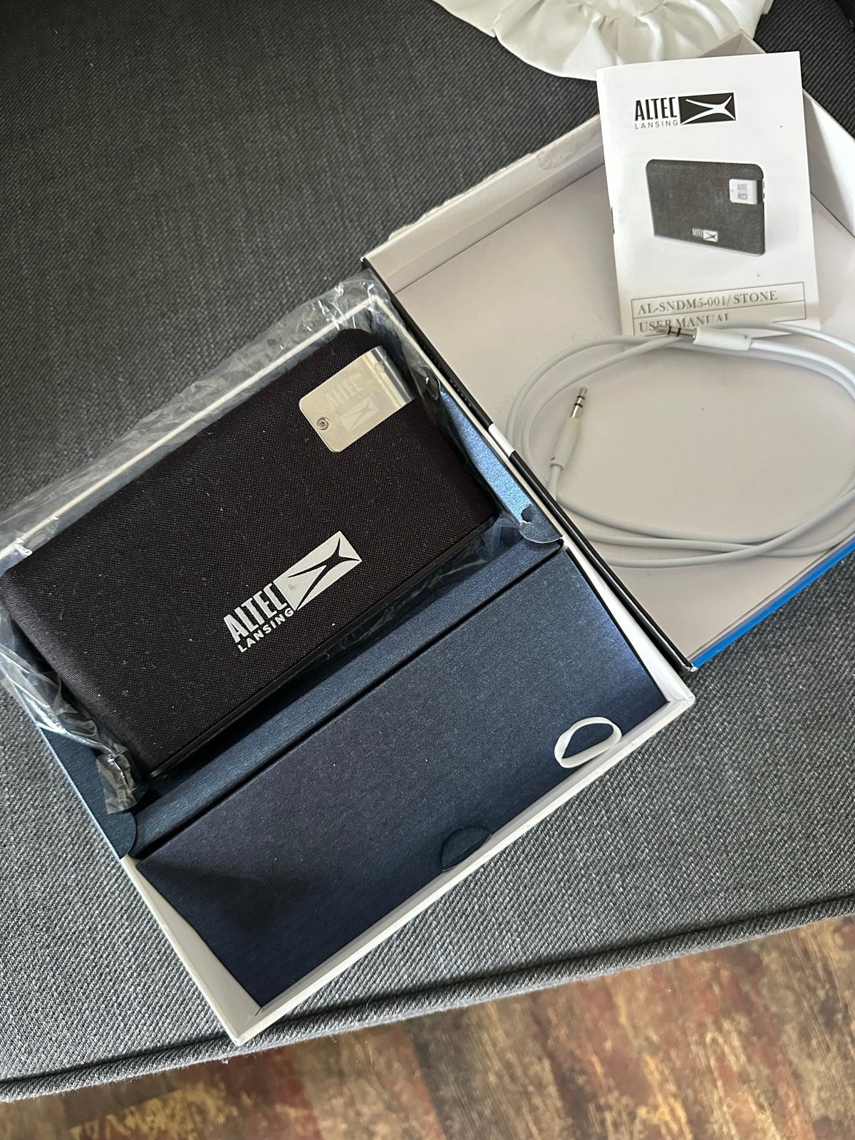 Altec Lansing Stone Draagbare Bluetooth Speaker