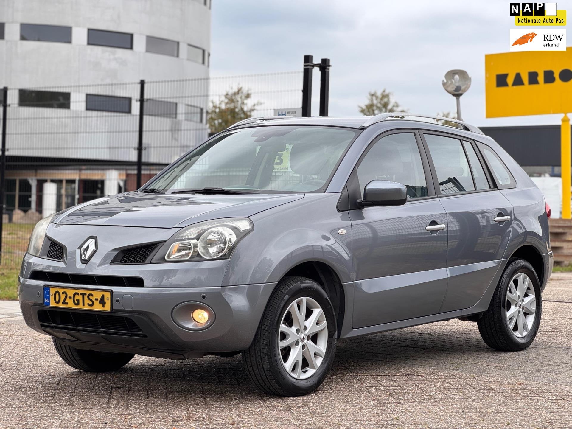 Renault Koleos 2.5 Dynamique Pack/NAVI/PDC/BLUETHOOT/TREKHAA, Auto's, Dealer onderhouden, Koleos, Gebruikt, 4 cilinders