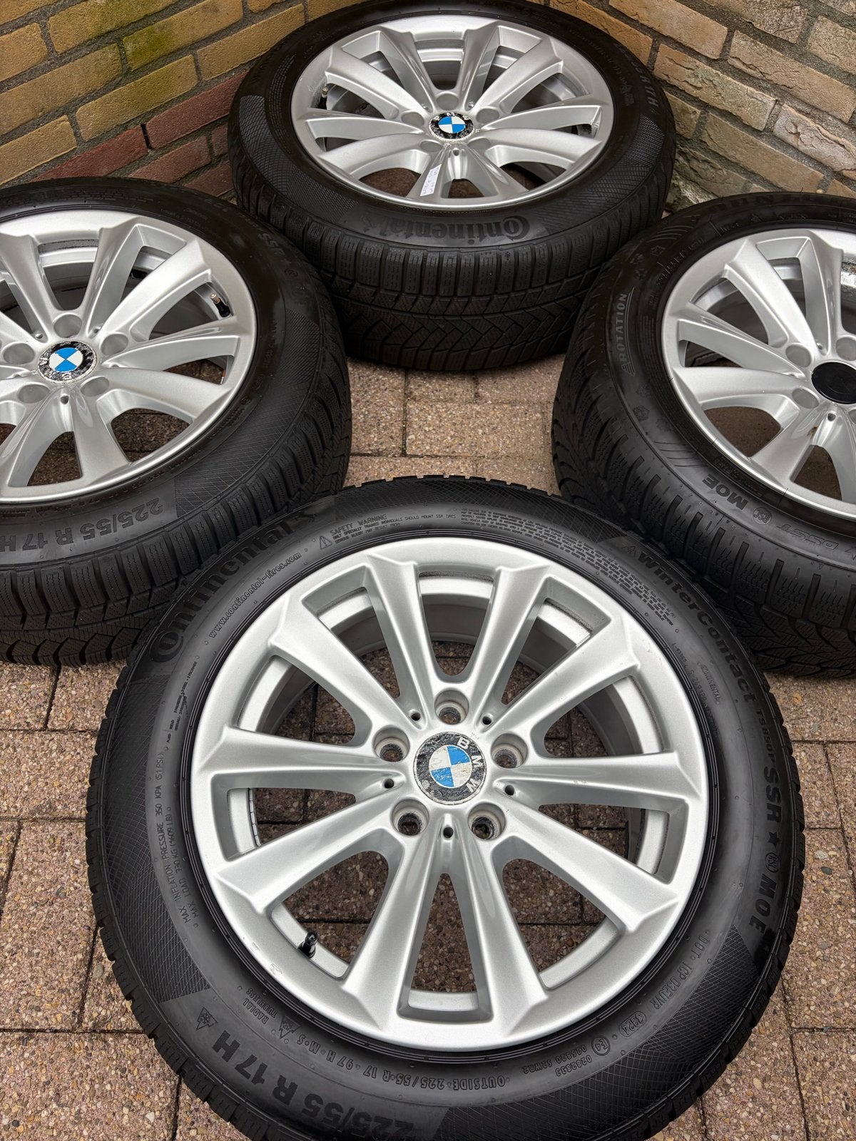 BMW 17 inch velgen met Continental winterbanden 225/55 R17, Ophalen, Gebruikt, Banden en Velgen, Winterbanden
