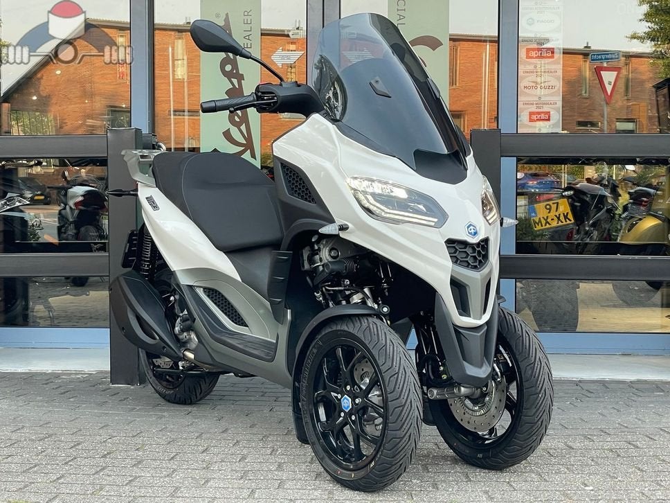 Prachtige Piaggio Mp3 310 HPE Bianco Luna 2026 0km, Scooter, Onbekend, Minimaal motorrijbewijs A2, 12 t/m 35 kW