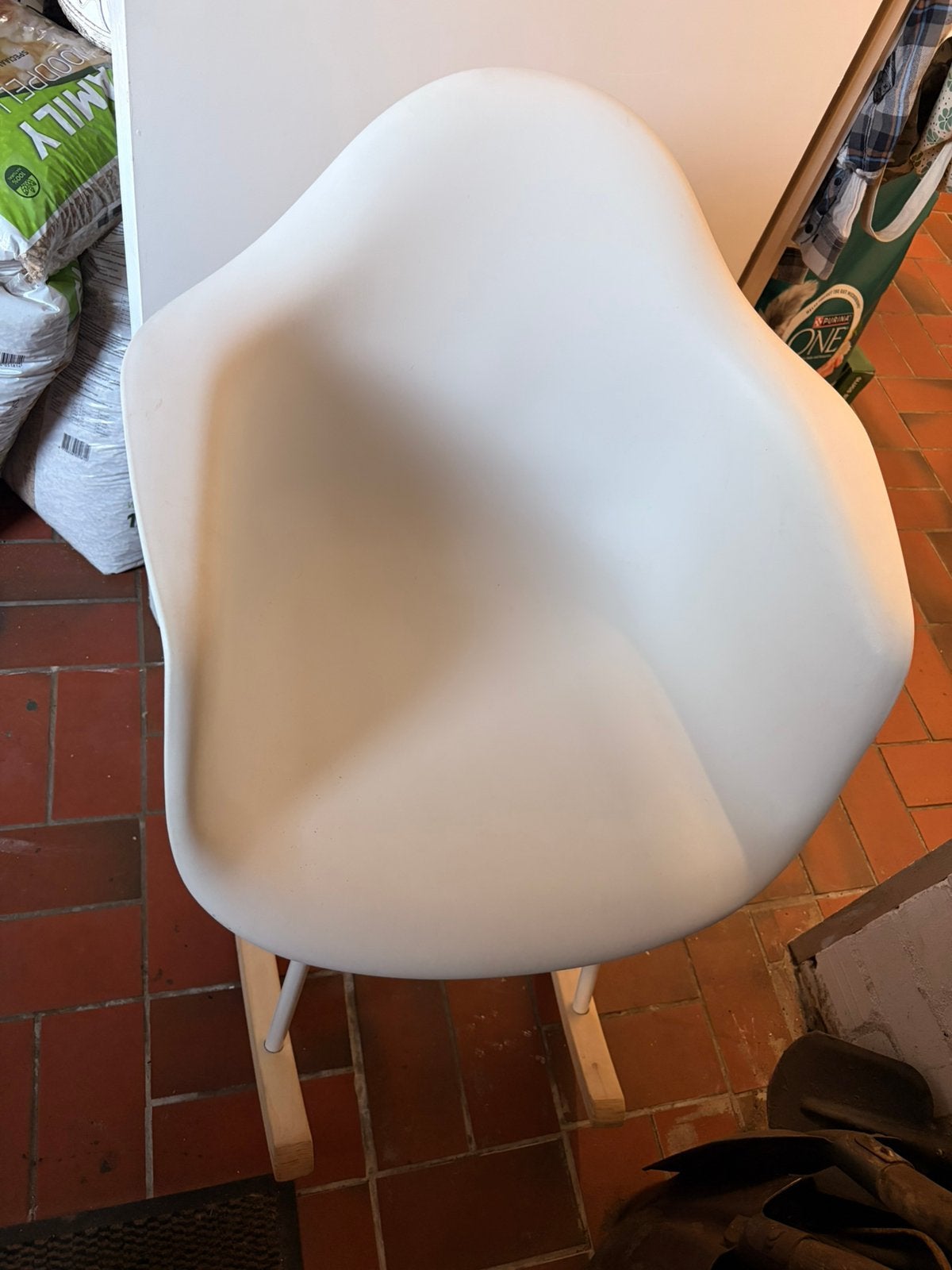 Schommelstoel voor op babykamer, Huis en Inrichting, Stoelen, Ophalen, Wit, Eén