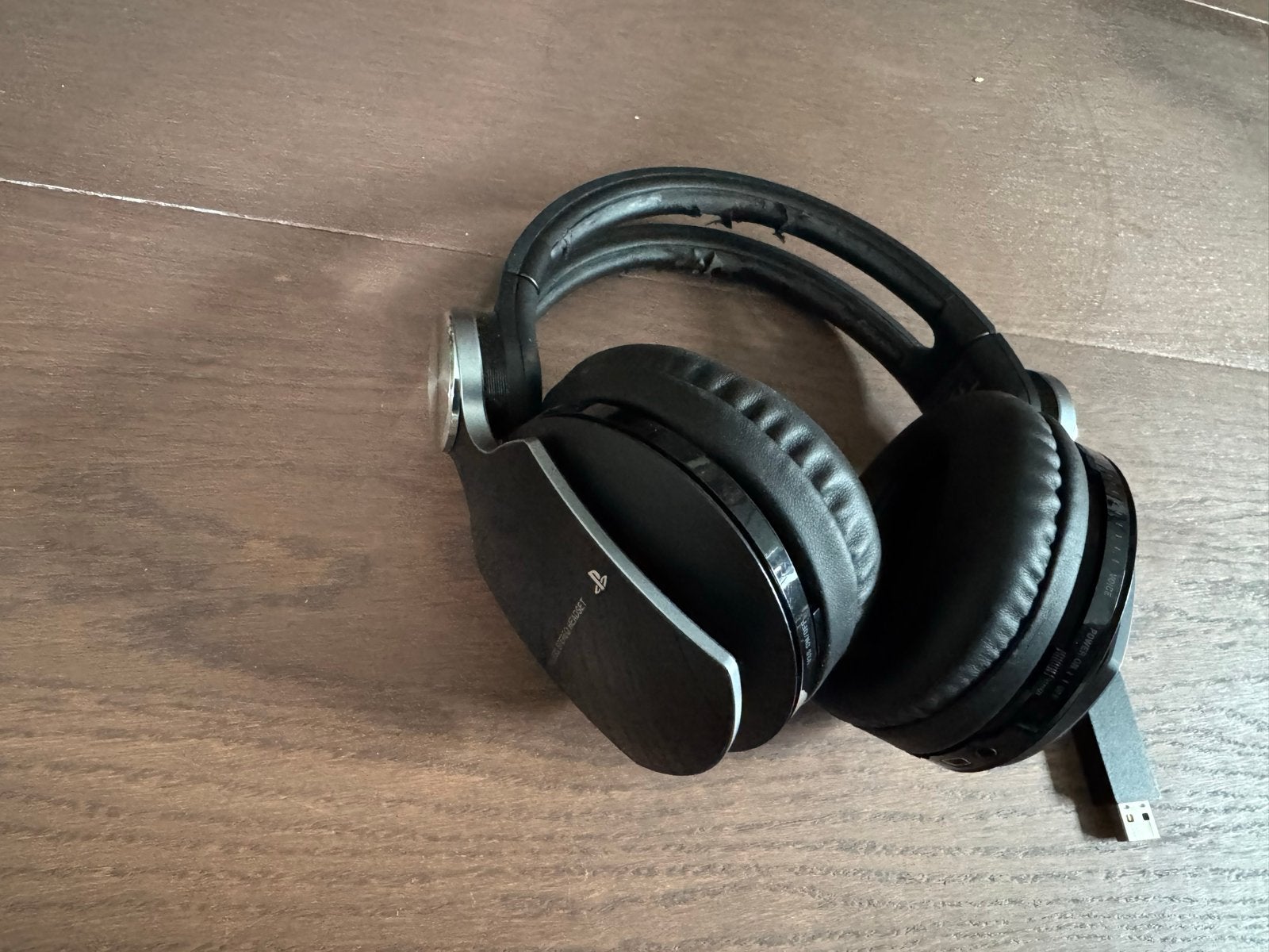 Sony PlayStation Gold Draadloze Headset (Zwart), Audio, Tv en Foto, Koptelefoons, Gebruikt, Ophalen of Verzenden, Zwart, Draadloos