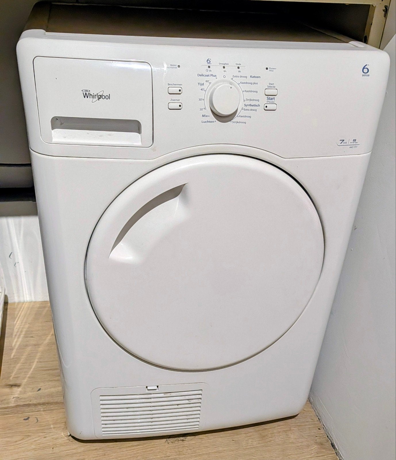 Whirlpool 6th Sense condensdroger, capaciteit 7 kg., Witgoed en Apparatuur, Wasdrogers, Ophalen, 6 tot 8 kg, Gebruikt, Voorlader