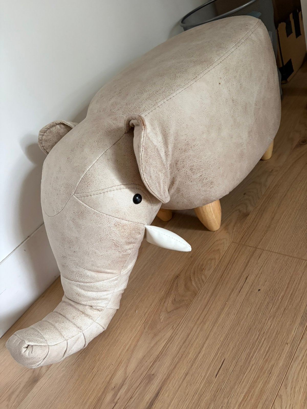 Poef olifant, Ophalen of Verzenden, Zo goed als nieuw