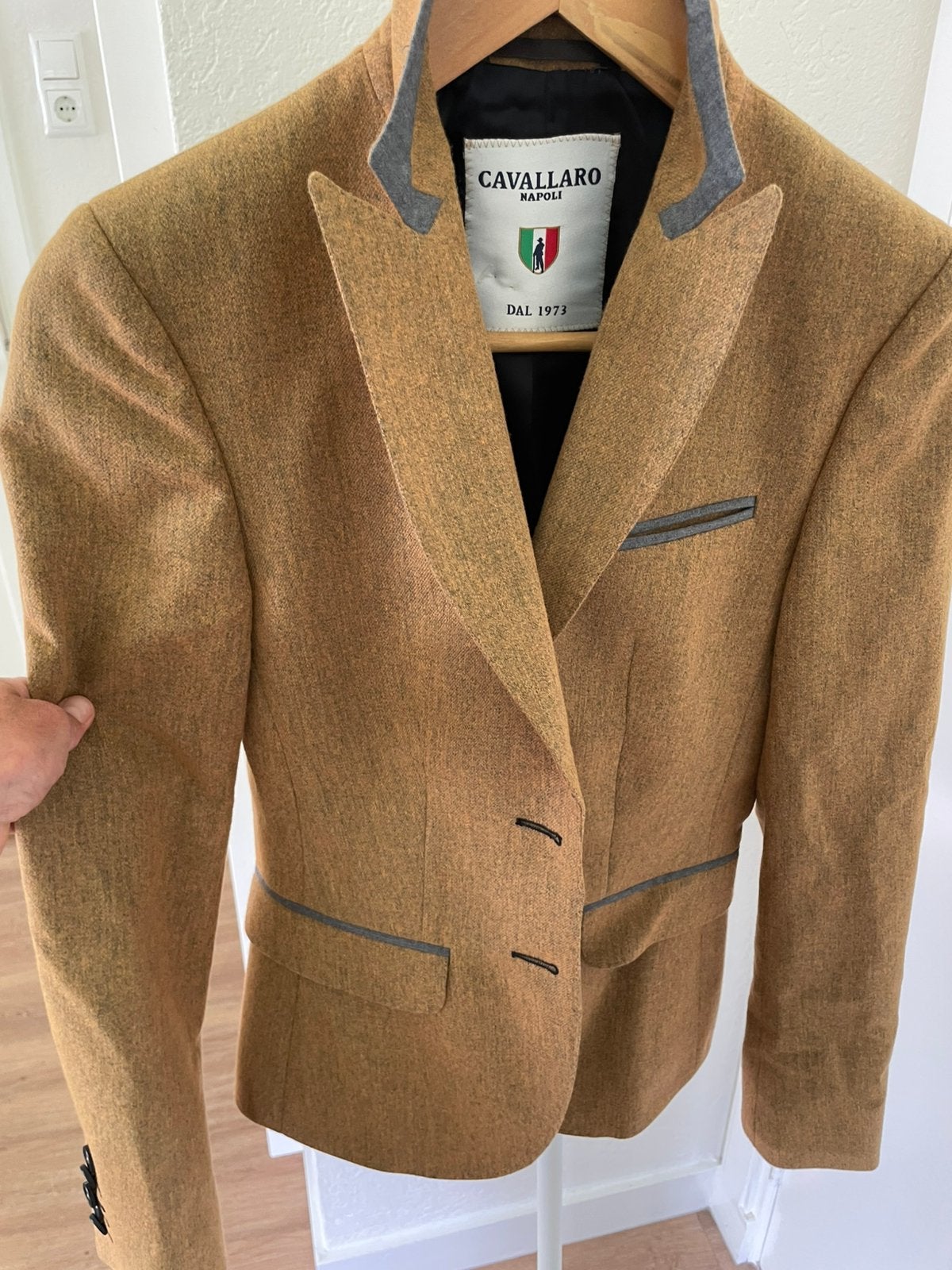 Cavallaro blazer geel met grijs maat 34/36, Kleding | Dames, Geel, Ophalen of Verzenden, Zo goed als nieuw, Jasje