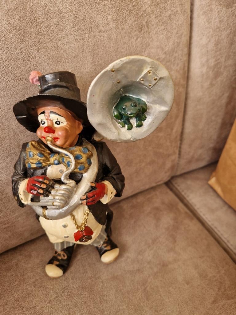 Unieke Clown Beeldje met Tuba en Kikker. Mardi gras., Ophalen of Verzenden, Zo goed als nieuw, Dier