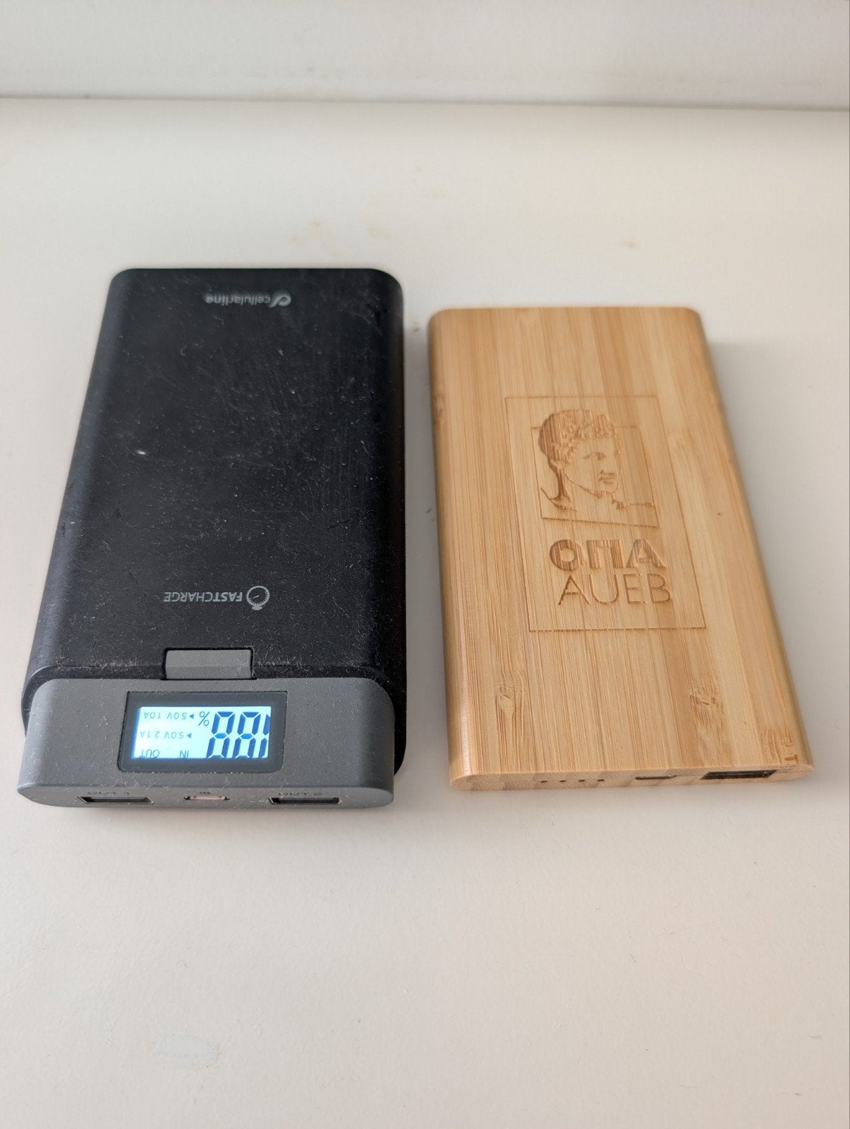 Powerbank set: Cellularline 10000mAh & Bamboe 4000mAh, Ophalen of Verzenden, Gebruikt, Cellularline, Onbekend