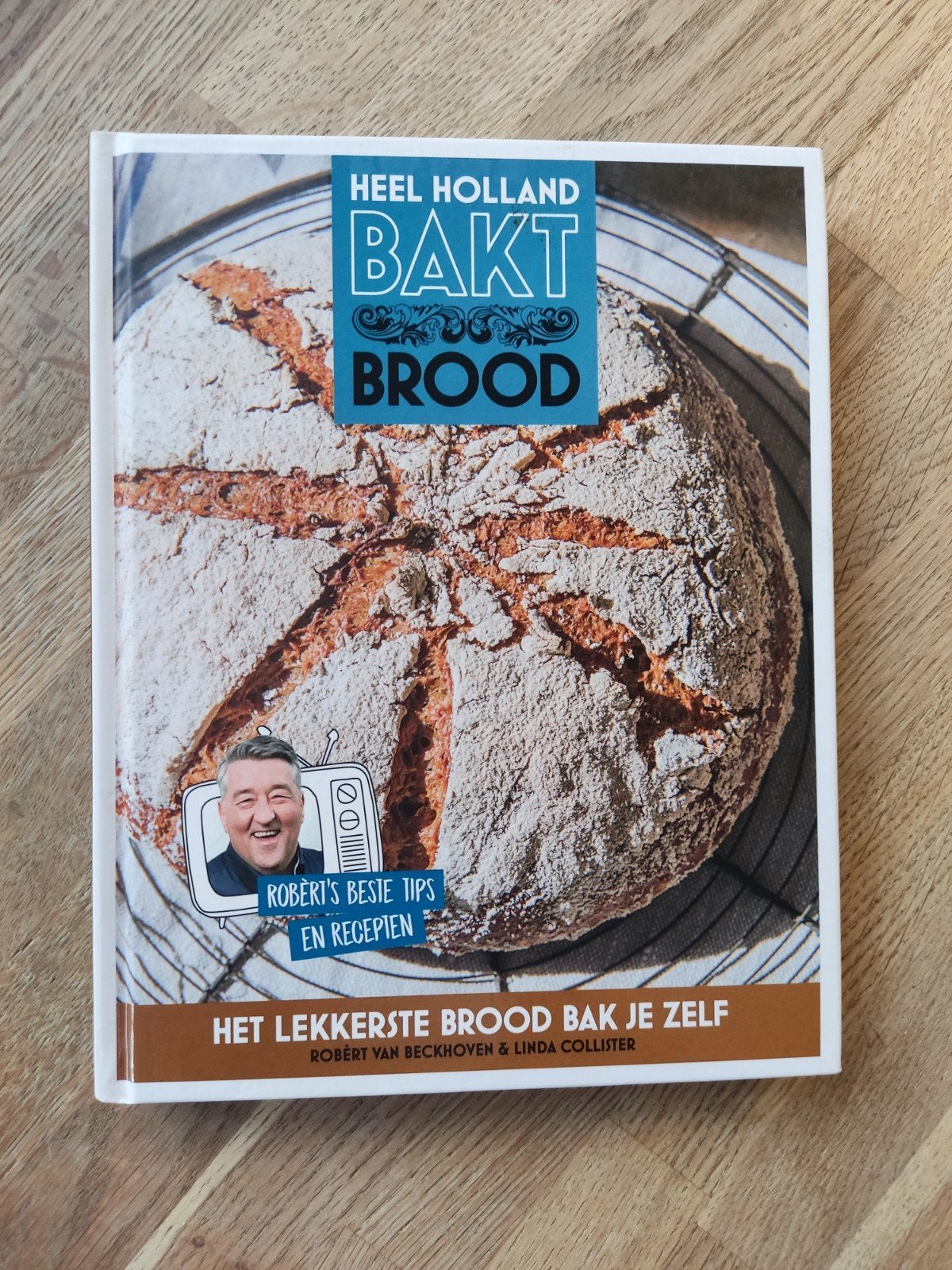 HEEL HOLLAND BAKT BROOD, Robèrt van Beckhoven, 100% nieuw, Boeken, Kookboeken, Robèrt van Beckhoven, Overige typen, Nieuw, Ophalen of Verzenden