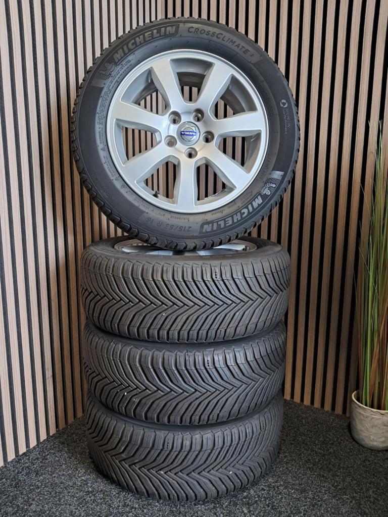 16 inch 5x108 Volvo velgen/banden All Season 6+ mm 2022, Ophalen, Gebruikt, 16 inch, .