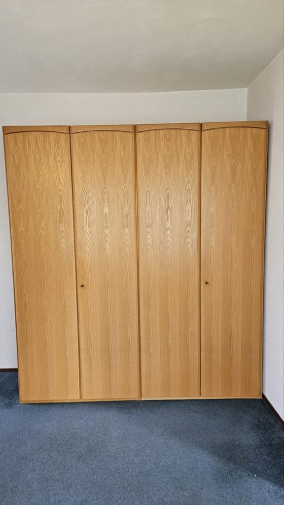 Ruime kledingkast - 204x223x60 cm, Ophalen, Met deur(en), Gebruikt, 200 cm of meer