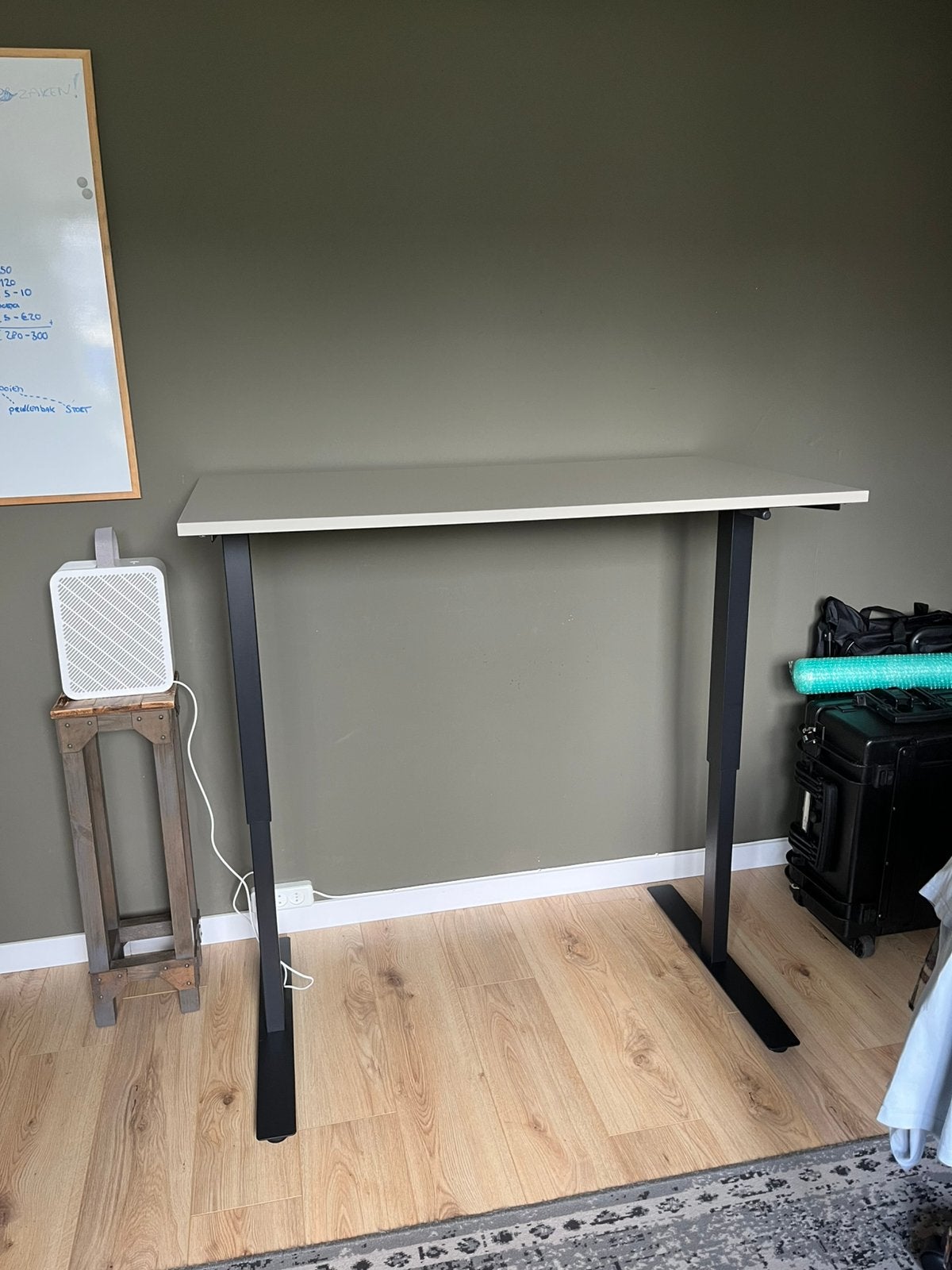 TROTTEN Zit/sta bureau, Ophalen, Zit-sta bureau, 120 cm, Metaal