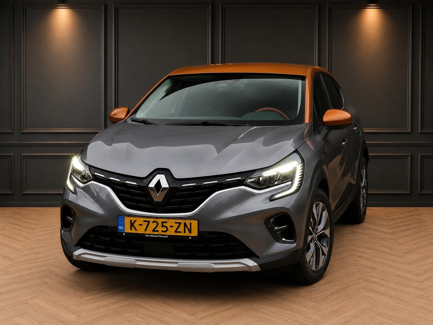 Renault Captur 1.0 TCe 100 Bi-Fuel Intens Lpg G3 Keyless Cru, Voorwielaandrijving, Gebruikt, Leder en Stof, Origineel Nederlands