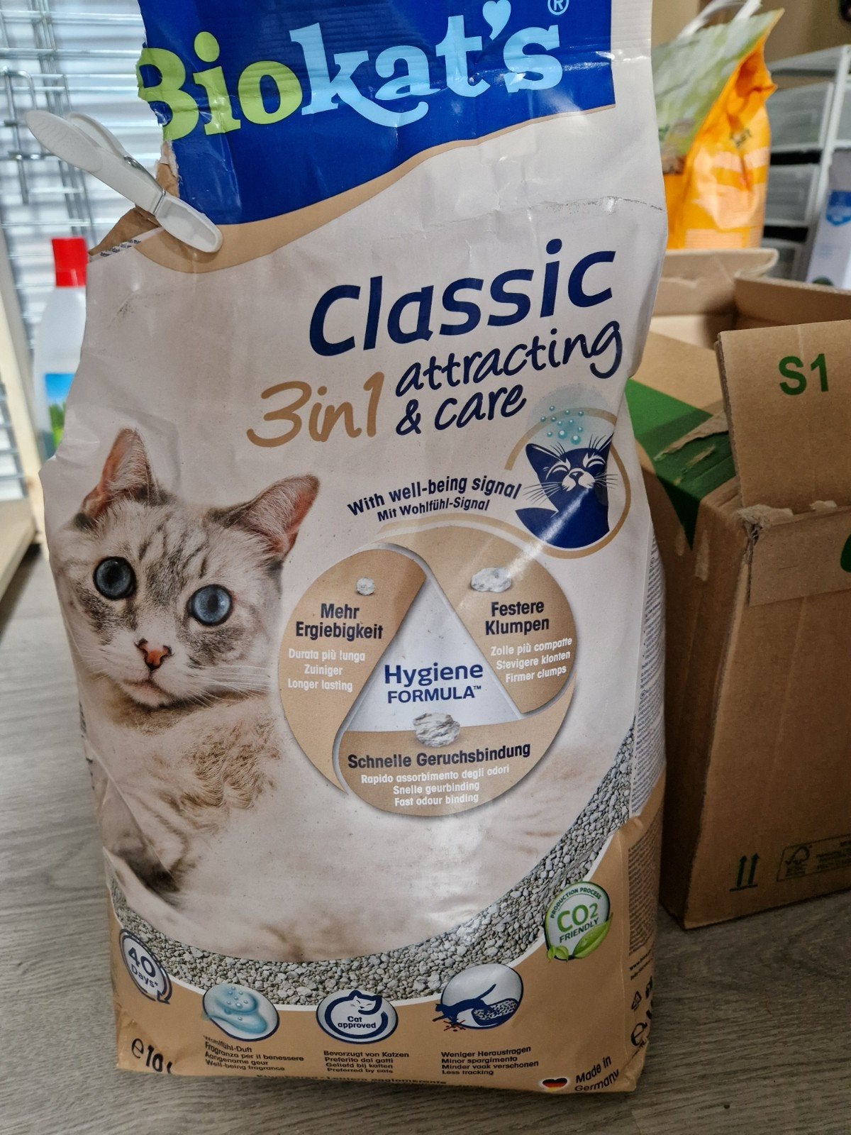 Kattenbakkorrels Biokat's, Ophalen
