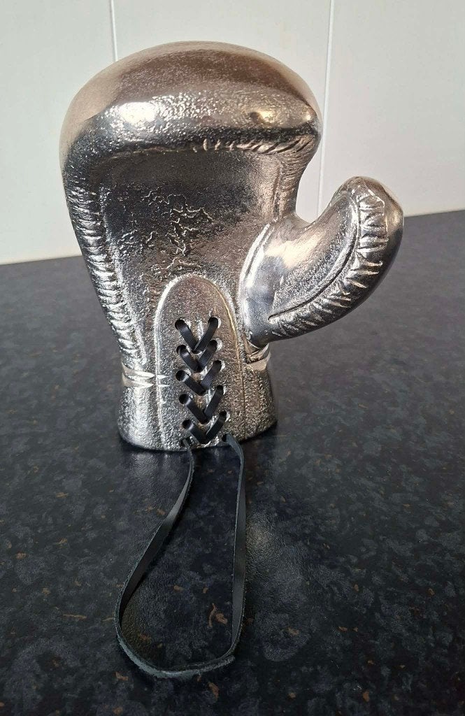RM Boxing Glove Statue, Ophalen of Verzenden, Zo goed als nieuw, Overige typen