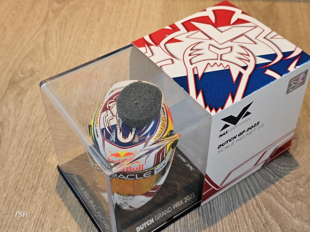 SALETOPPER: Helm 1:4 Max Verstappen # 1, Dutch GP 2023., Ophalen of Verzenden, Zo goed als nieuw, Formule 1