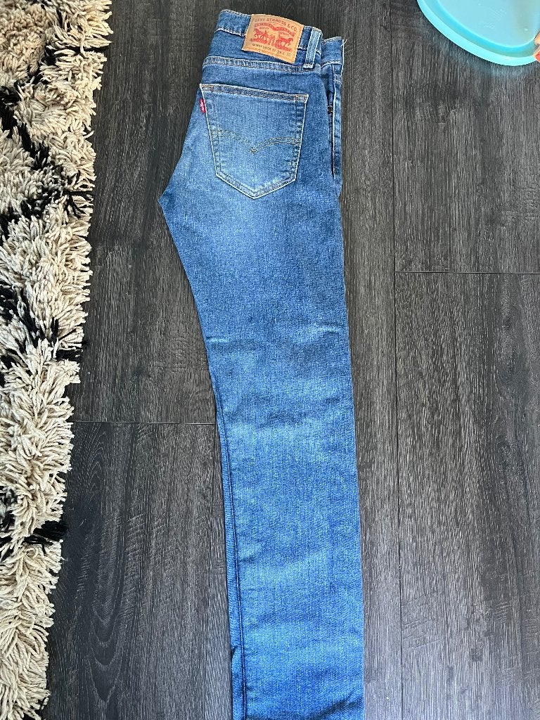 Levi’s straus Broek nieuw w29 L32, Ophalen of Verzenden, Nieuw, Blauw, W28 - W29 (confectie 36)