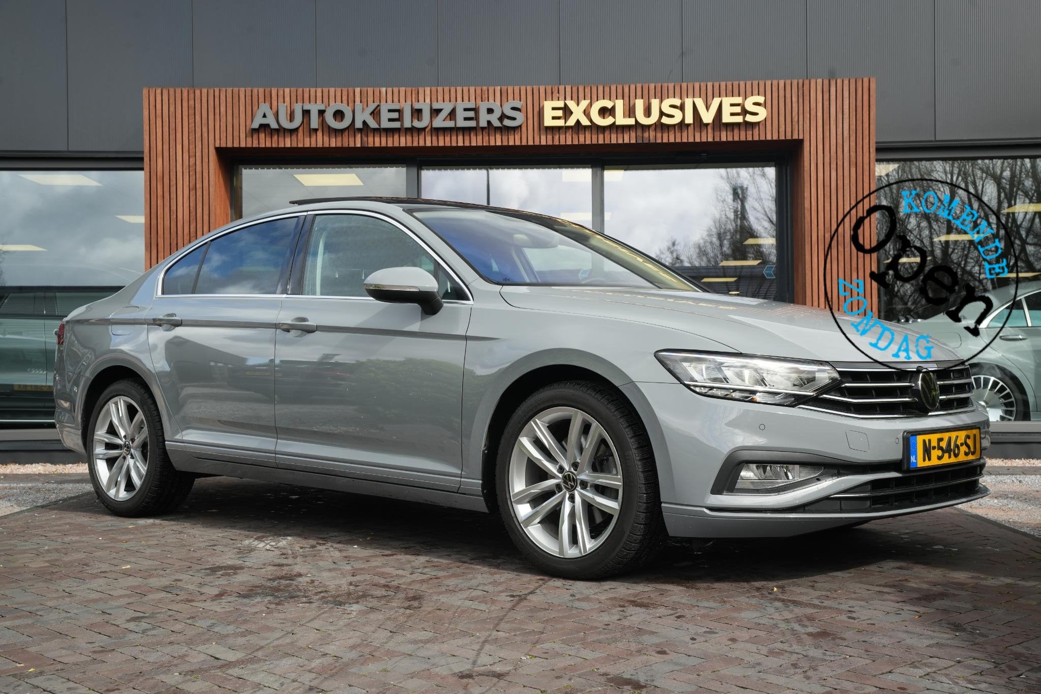 Volkswagen Passat 1.5 TSI Business Automaat Pano Dak trekhaa, Stof, 4 cilinders, 150 pk, Origineel Nederlands