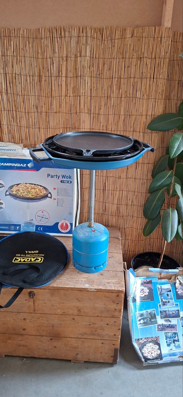 Campingaz Party Wok & Cadac Chef Range BBQ-Grill Top Combo, Ophalen of Verzenden, Zo goed als nieuw, V, V