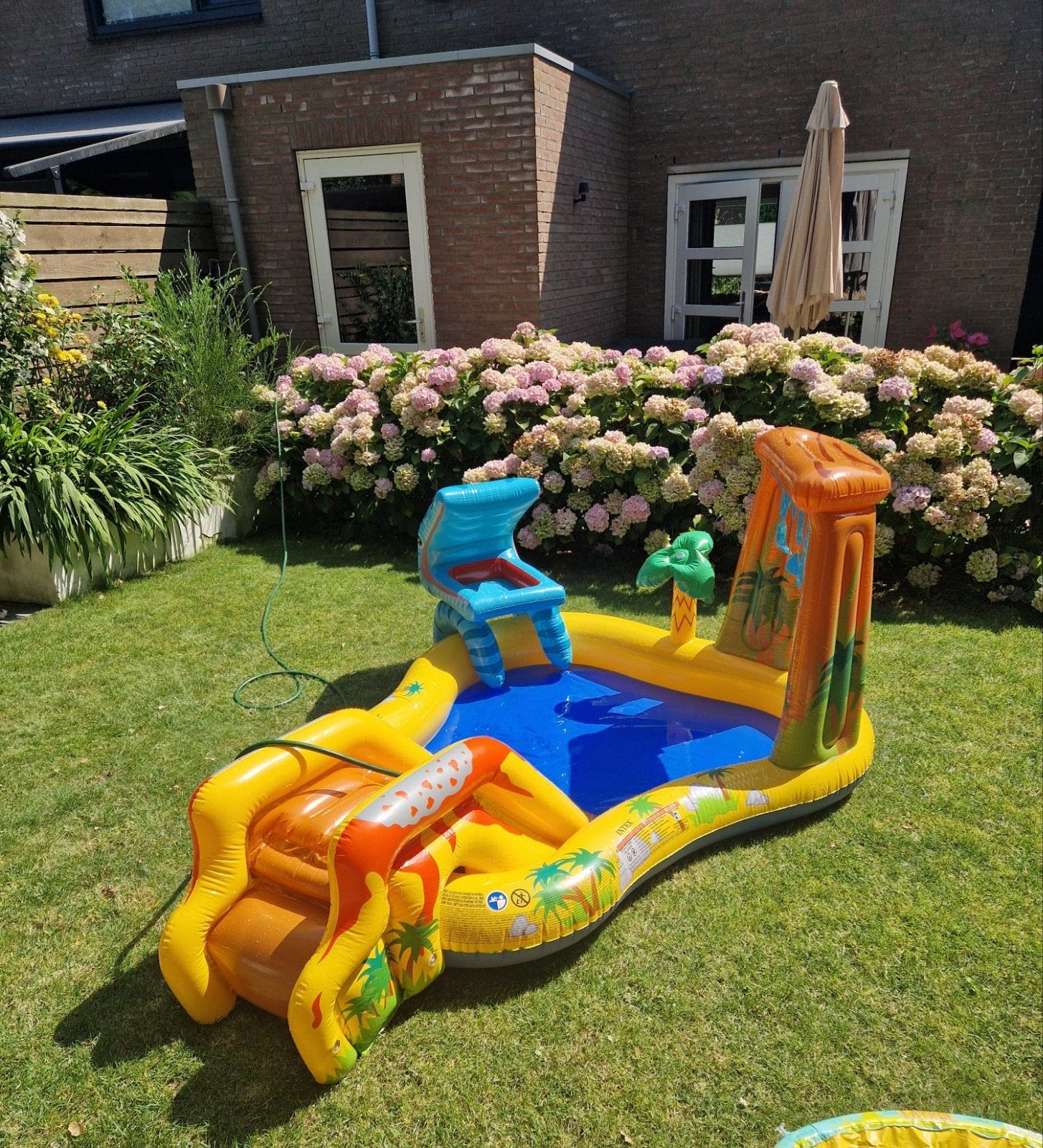 Opblaasbaar zwembad met fonteintje en glijbaan, Ophalen, Opblaaszwembad, 80 tot 120 cm, 200 tot 400 cm