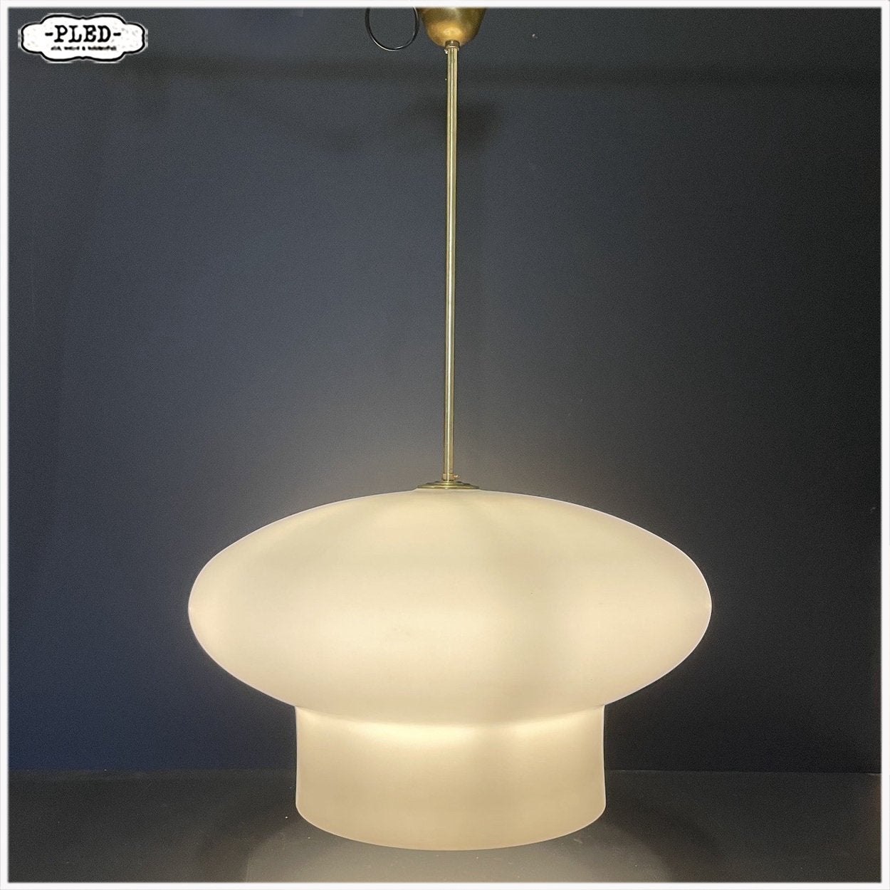 Grote opaline hanglamp Lamp Pendellamp Vintage, Huis en Inrichting, Ophalen, Gebruikt, E27 (groot), Glas