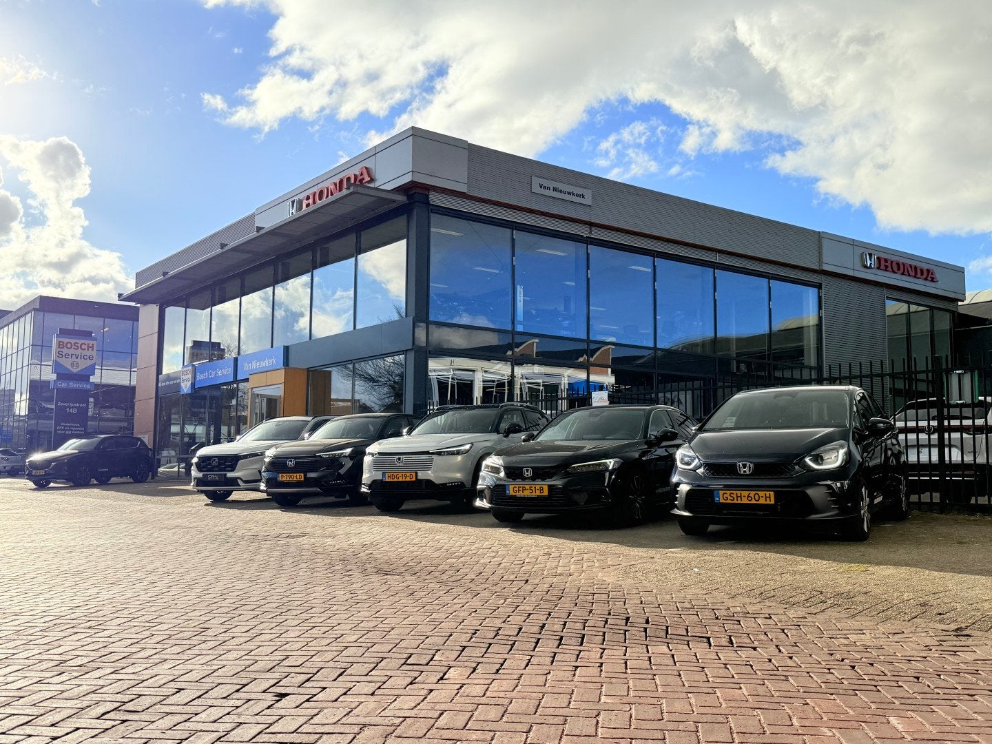 HONDA Zr-V 2.0 Full Hybrid 184pk Automaat Advance | Dealeron, 4 cilinders, ZR-V, Wit, Bedrijf