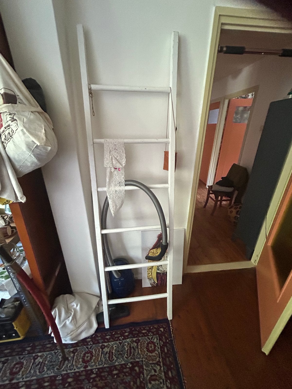 Witte decoratieve ladder, Ophalen, Gebruikt, Ladder, Minder dan 2 meter