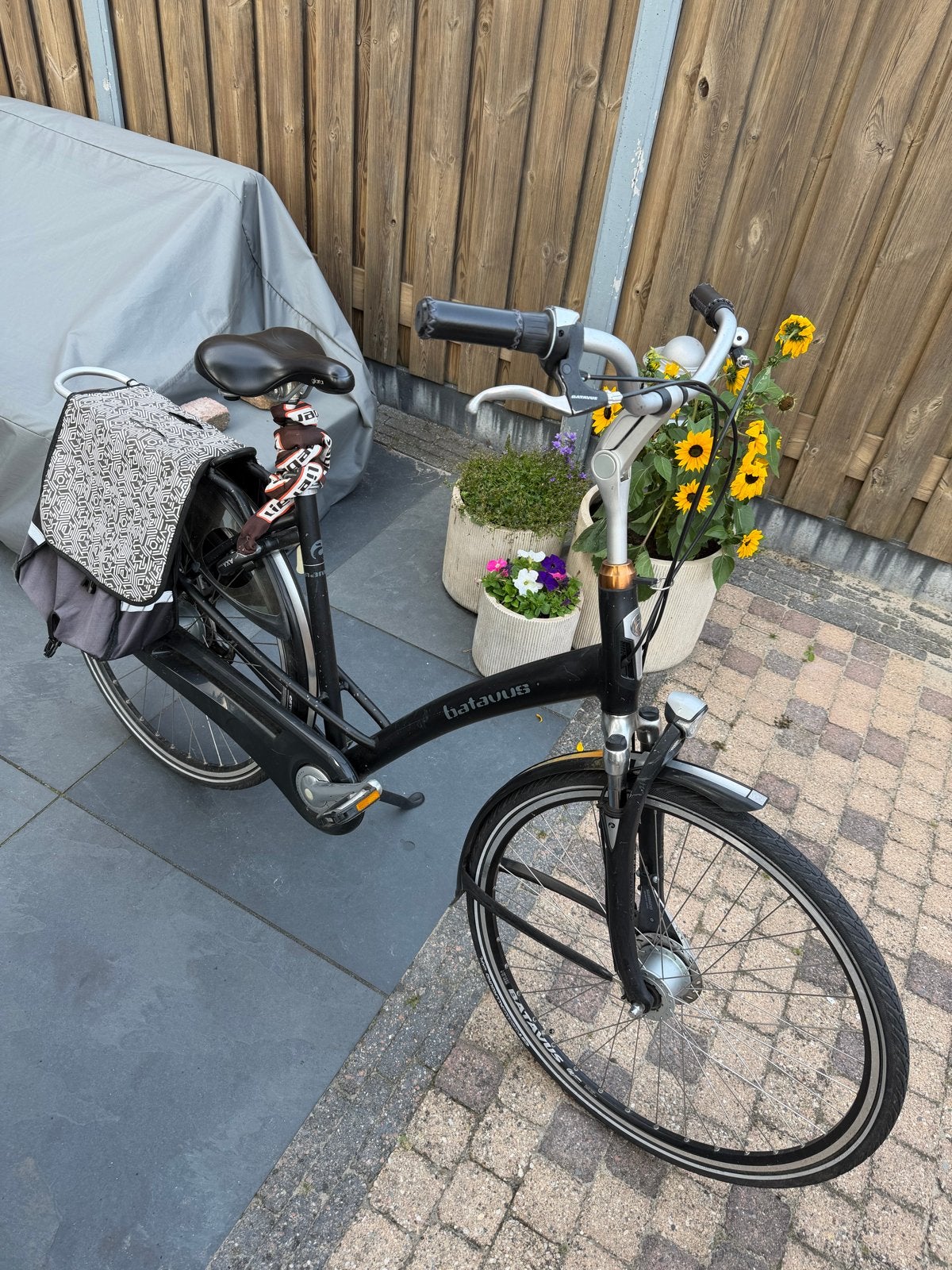 Batavus fiets met lage instap en versnellingen, Ophalen, Velgrem, Batavus, 53 tot 56 cm