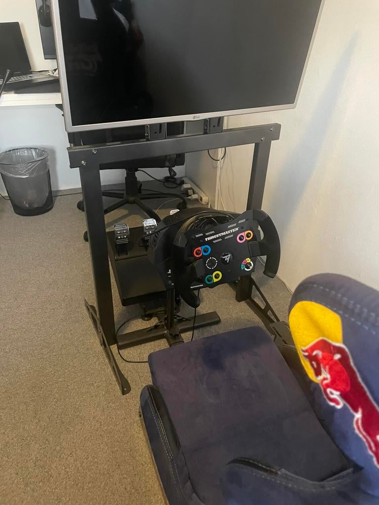 Volledige race simulator, Ophalen, Zo goed als nieuw