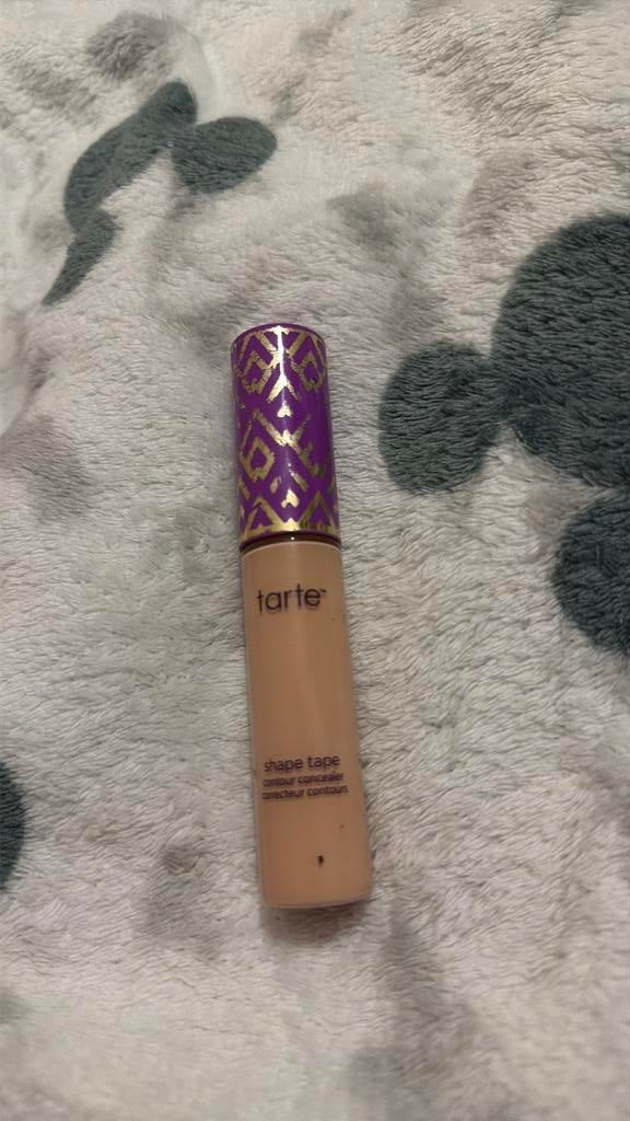 Tarte concealer light beige, Sieraden, Tassen en Uiterlijk, Uiterlijk | Cosmetica en Make-up, Ophalen of Verzenden, Zo goed als nieuw