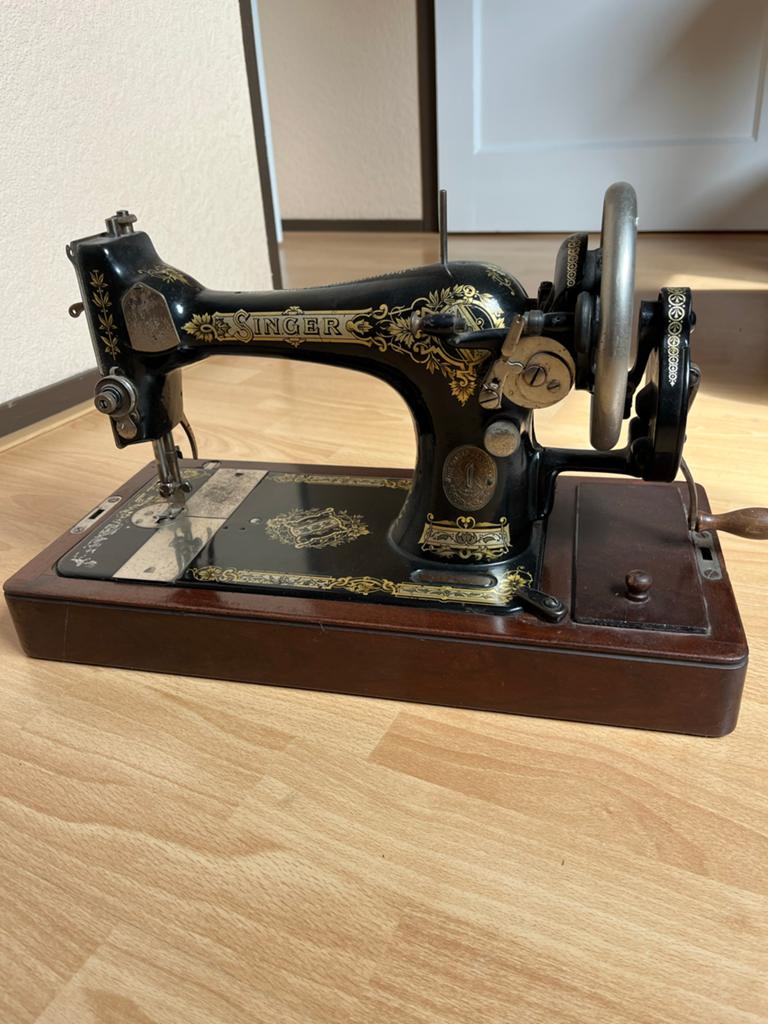 Antieke Singer Naaimachine met Houten Koffer, Antiek en Kunst, Ophalen