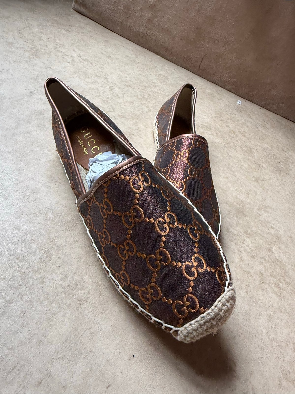 Gucci GG Glitter Instappers - Maat 37/38 - Nieuw, Kleding | Dames, Schoenen, Ophalen of Verzenden, Nieuw, Bruin, Instappers