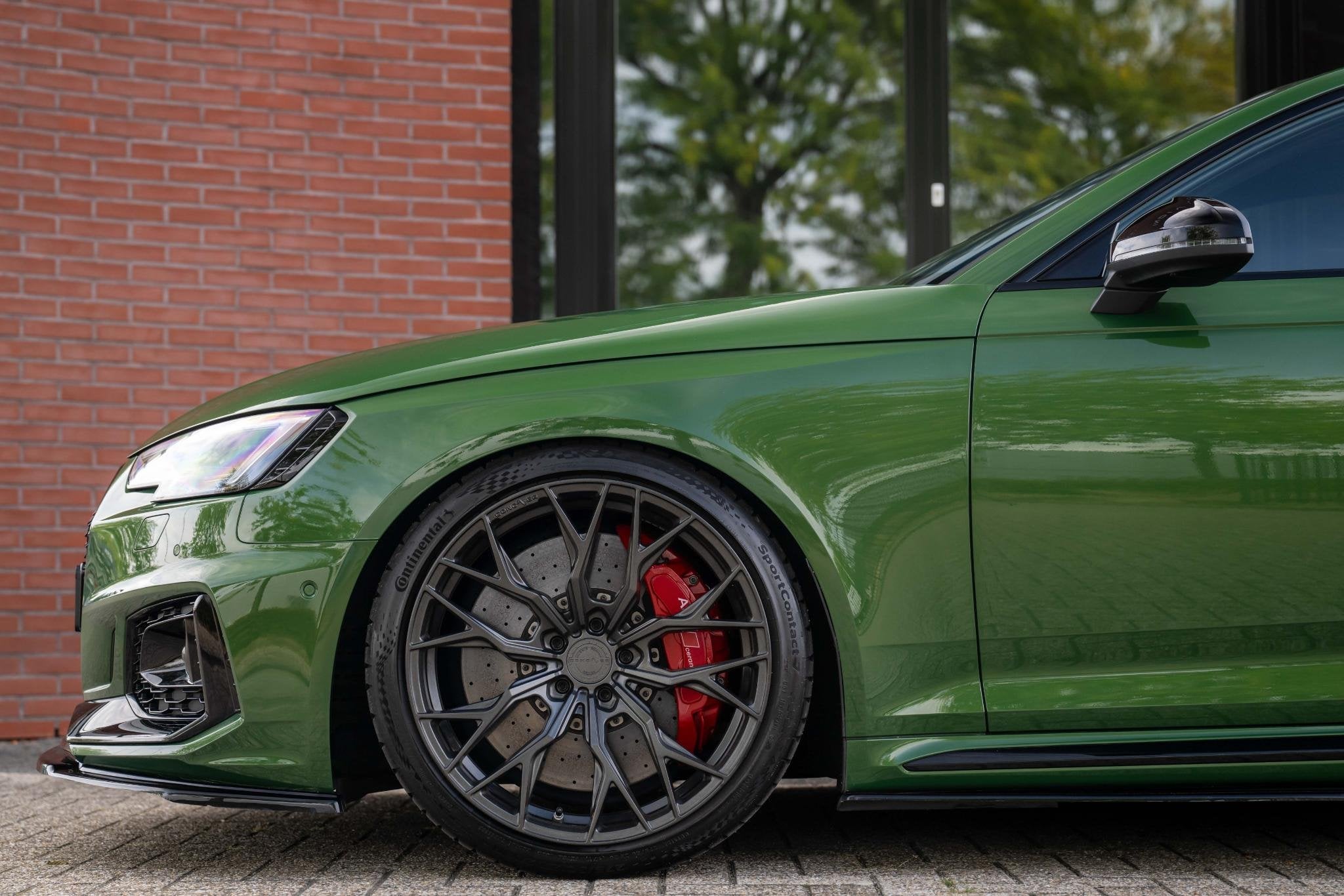 Foto 41 van Audi RS4 Avant 2.9 TFSI quattro 545pk Stage 2 Downpipe Keram