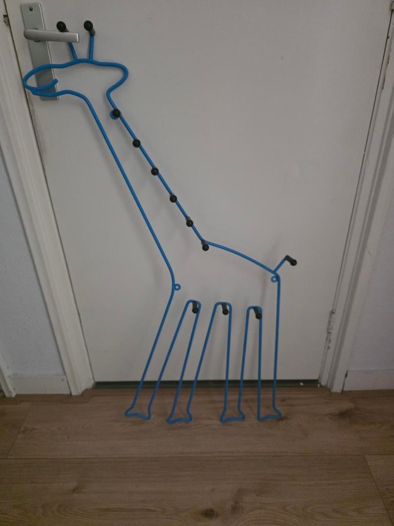 Leuke blauwe giraf kapstok voor kinderkamer/kinderkamer, Ophalen, Zo goed als nieuw, Wandkapstok